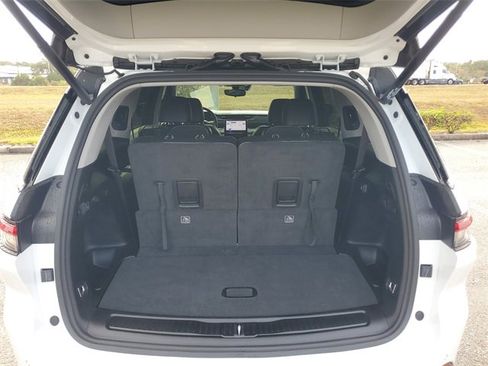 Used 2023 Jeep Grand Cherokee L Limited image 8