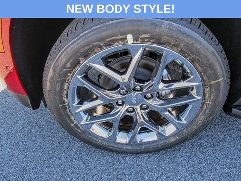 New 2026 GMC Yukon XL Denali image 8