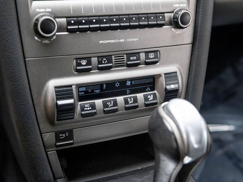 Used 2006 Porsche Cayman S image 29