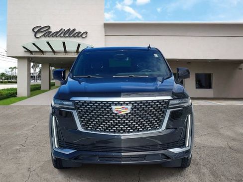 Certified 2023 Cadillac Escalade Luxury RWD image 8