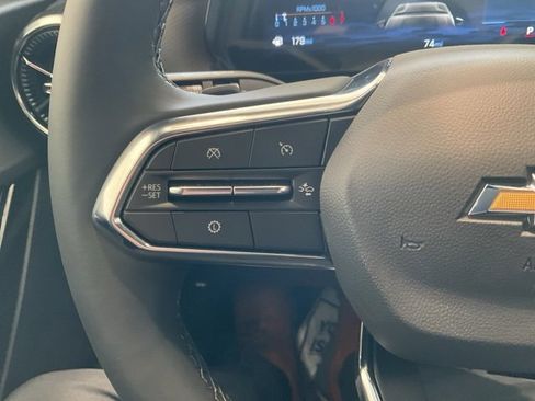 New 2026 Chevrolet Equinox LT w/ Convenience Package II image 17