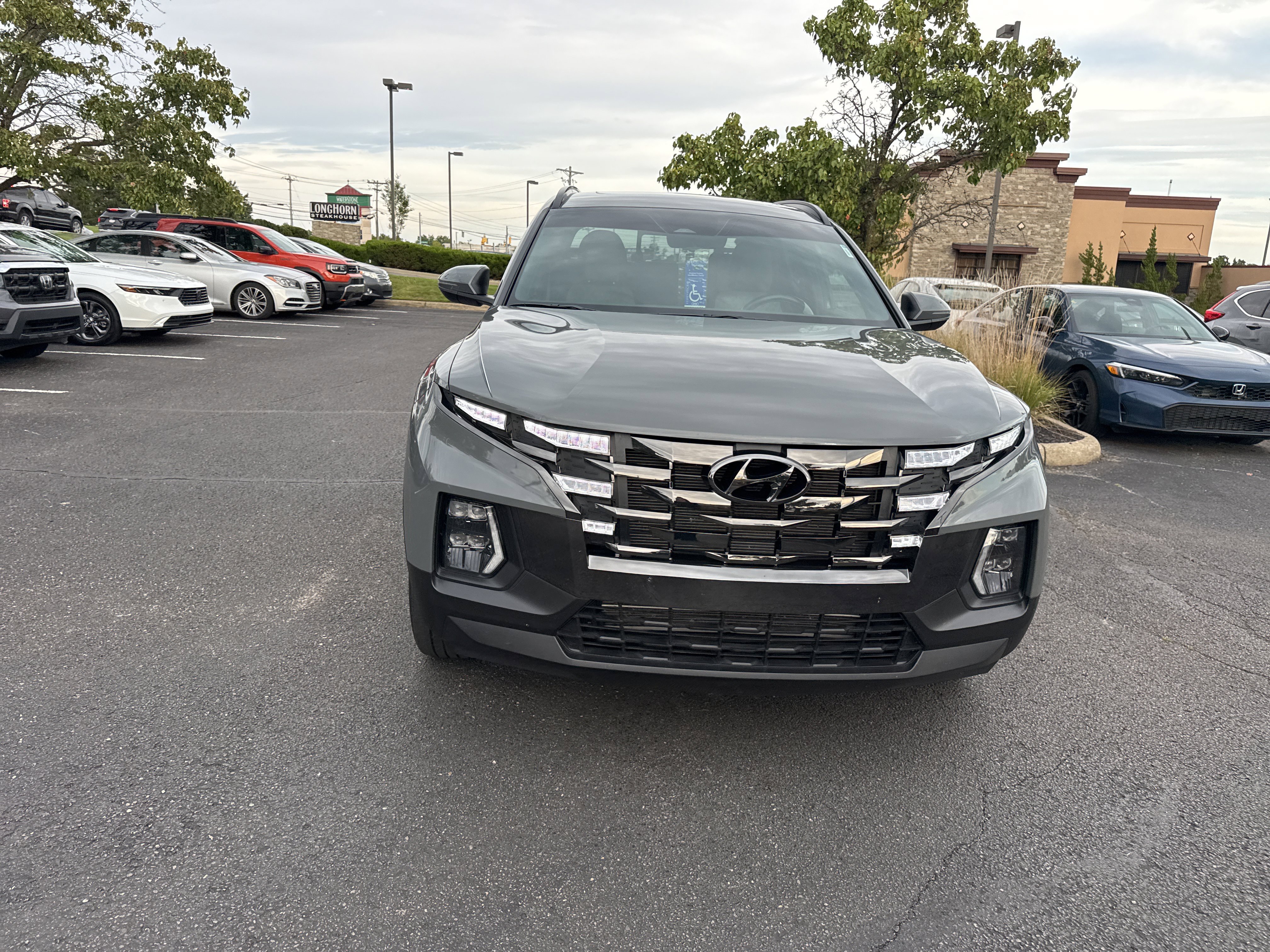 Used 2024 Hyundai Santa Cruz SEL w/ Activity Package AWD/4WD image 17