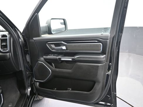 Used 2024 RAM 1500 Laramie AWD/4WD image 35