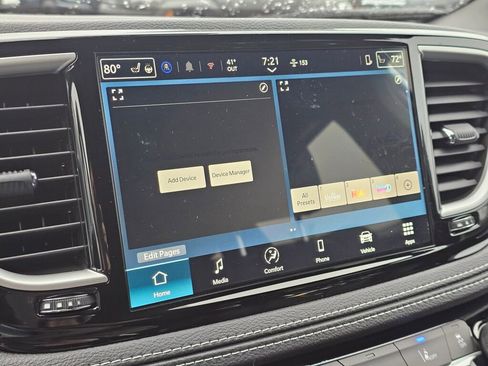 New 2026 Chrysler Pacifica Select image 20