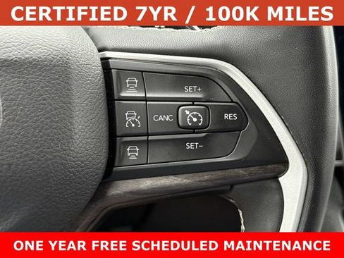 Used 2023 Jeep Grand Cherokee Limited AWD/4WD image 21