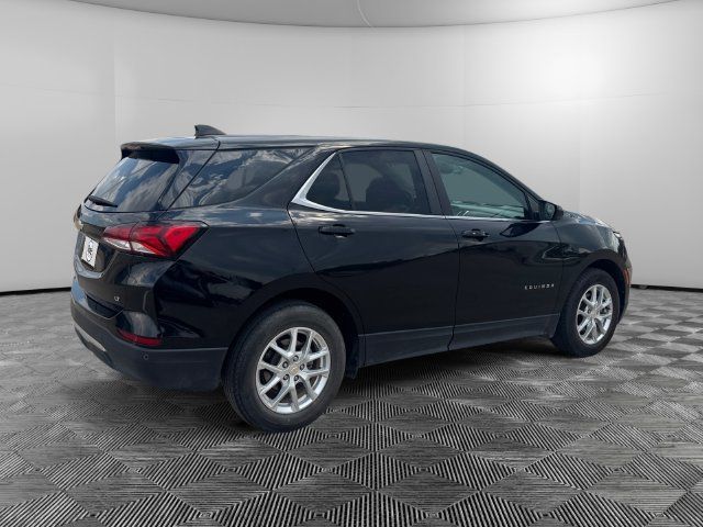 Used 2024 Chevrolet Equinox LT FWD image 5
