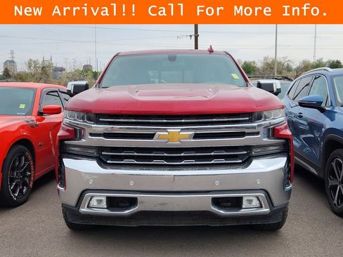 Used 2021 Chevrolet Silverado 1500 LTZ image 3