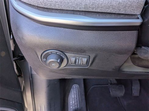 Used 2022 Jeep Compass Latitude image 13