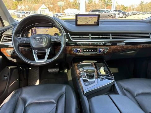 Used 2018 Audi Q7 3.0T Prestige w/ Prestige Package image 12