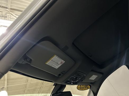 Used 2022 GMC Sierra 2500 Denali image 10