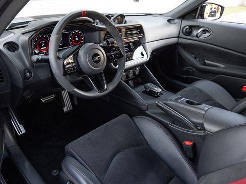 Used 2024 Nissan Z NISMO w/ Floor Mat Package RWD image 3