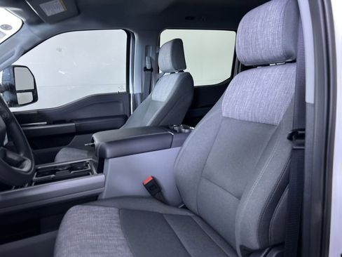 New 2026 Ford F250 XLT w/ XLT Premium Package image 11