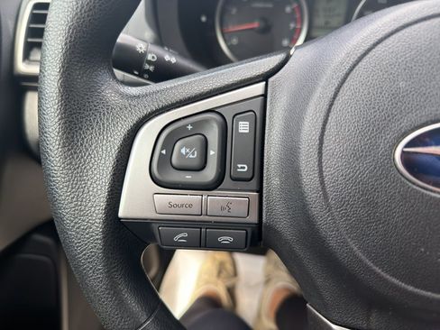 Used 2018 Subaru Forester 2.5i w/ Alloy Wheel Package AWD/4WD image 15