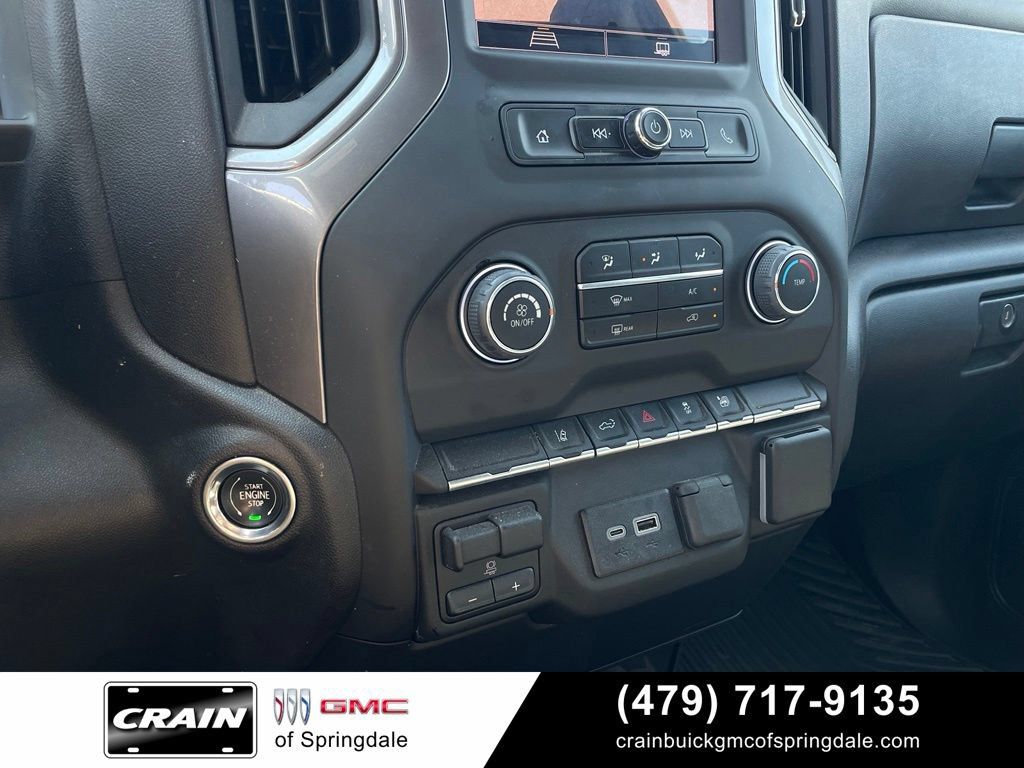 Used 2024 Chevrolet Silverado 2500 Custom w/ Custom Convenience Package AWD/4WD image 18