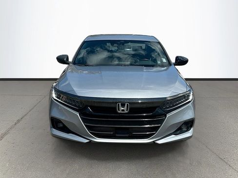 Used 2022 Honda Accord Sport image 2