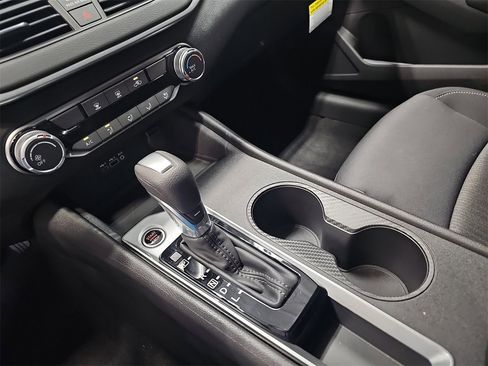 New 2025 Nissan Altima 2.5 S image 24