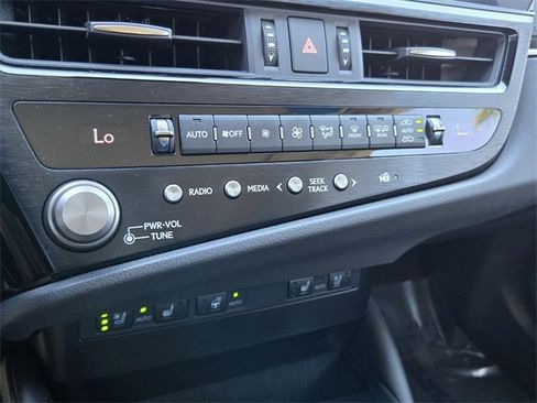 Used 2023 Lexus ES 350 w/ Premium Package image 20