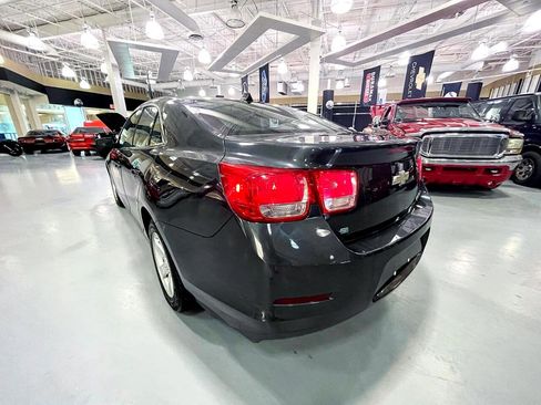 Used 2014 Chevrolet Malibu LS image 5