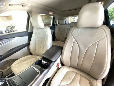 Used 2016 Lincoln MKX Reserve w/ Technology Package AWD/4WD image 14