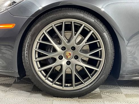 Used 2023 Porsche Panamera 4 AWD/4WD image 29