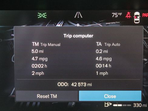 Used 2023 Volvo XC60 B5 Plus w/ Protection Package Premier image 26