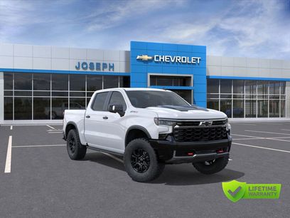 New 2026 Chevrolet Silverado 1500 ZR2 w/ LPO, Dark Essentials Package