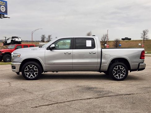 Used 2025 RAM 1500 Laramie image 4