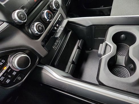 Used 2022 RAM 1500 Big Horn image 12