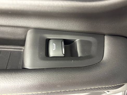 Used 2023 Chevrolet Suburban Premier RWD image 51