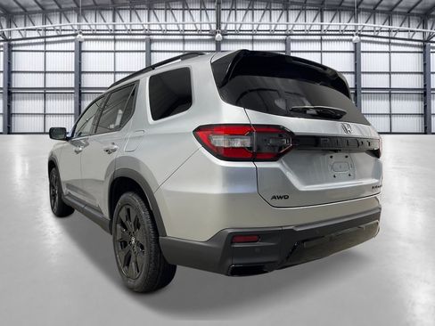 New 2026 Honda Pilot Black Edition image 3
