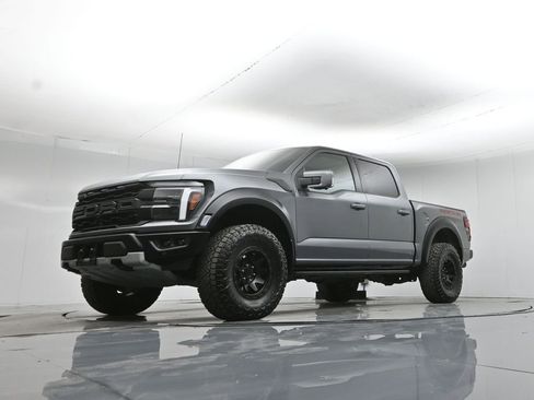 Used 2025 Ford F150 Raptor image 47