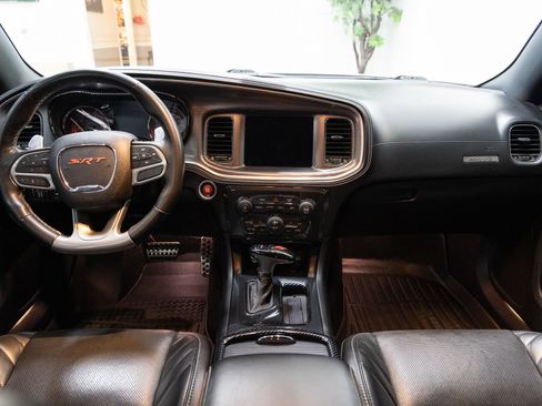 Used 2019 Dodge Charger SRT Hellcat w/ Harman/Kardon Audio Group RWD image 5