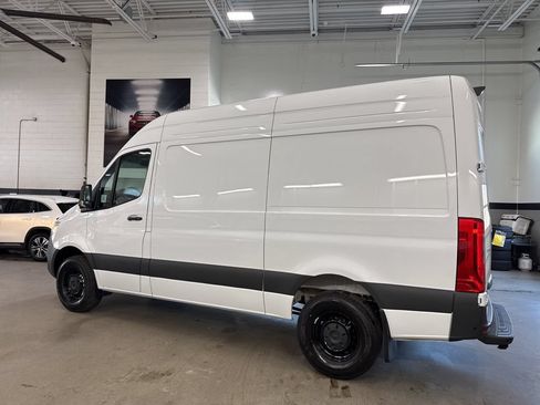 New 2026 Mercedes-Benz Sprinter 2500 image 2