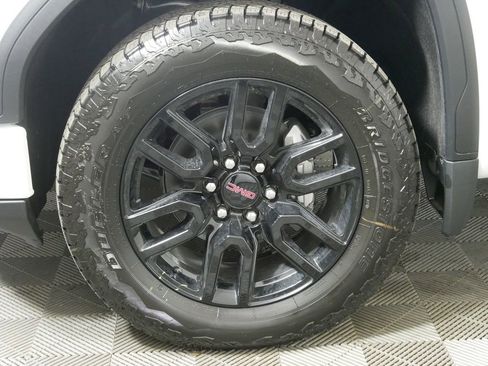 New 2026 GMC Sierra 1500 Elevation w/ Preferred Package AWD/4WD image 12