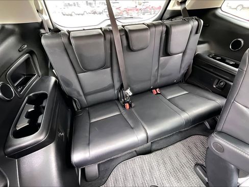 Used 2024 Subaru Ascent Limited w/ Technology Package image 29