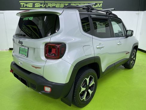 Used 2019 Jeep Renegade Trailhawk image 10