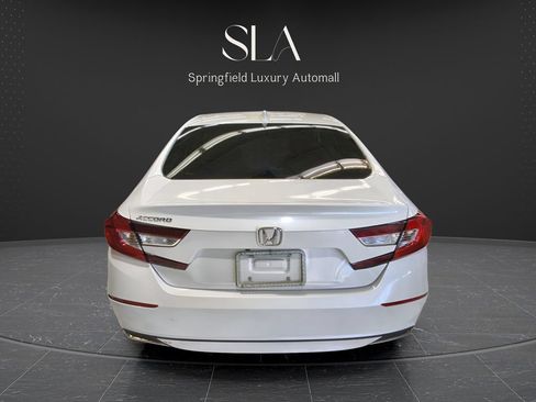 Used 2019 Honda Accord EX image 4