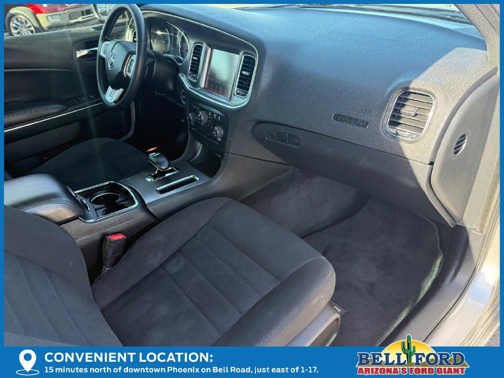 Used 2014 Dodge Charger SXT RWD image 6