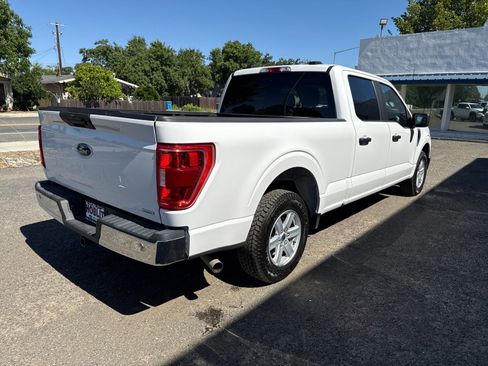 Used 2021 Ford F150 XLT w/ Trailer Tow Package RWD image 5