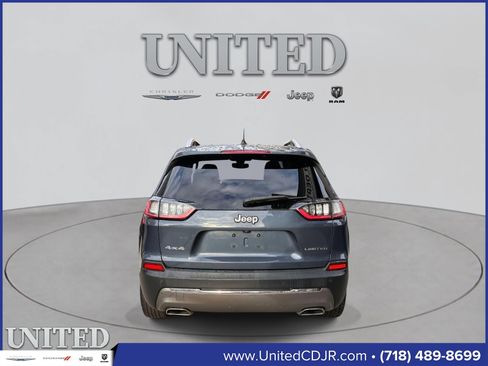 Used 2019 Jeep Cherokee Limited image 4