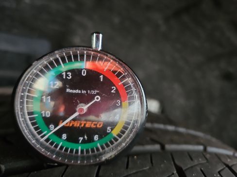 Used 2023 Nissan Rogue SV image 25