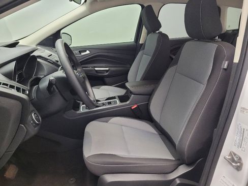 Used 2018 Ford Escape SE image 17