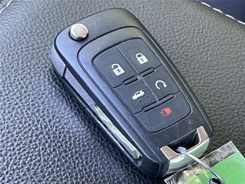 Used 2019 Chevrolet Impala LT w/ LT Convenience Package FWD image 29