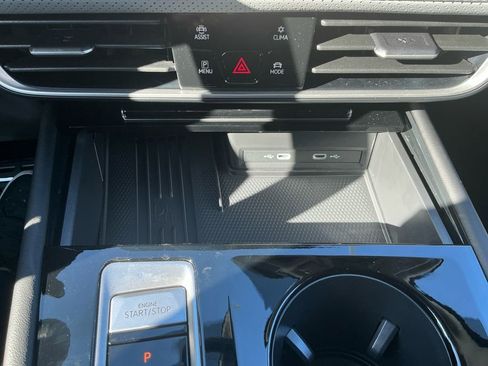 New 2026 Volkswagen Atlas Peak Edition image 24