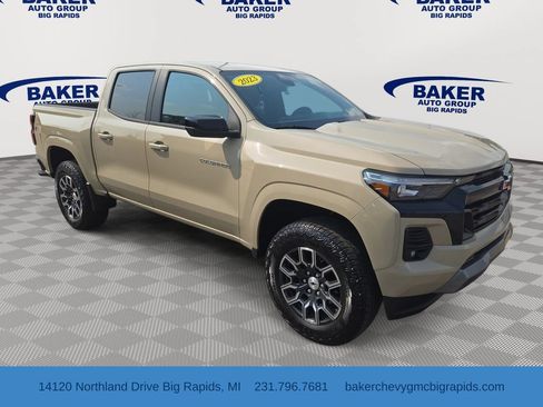 Used 2023 Chevrolet Colorado Z71 w/ Z71 Convenience Package 2 AWD/4WD image 1