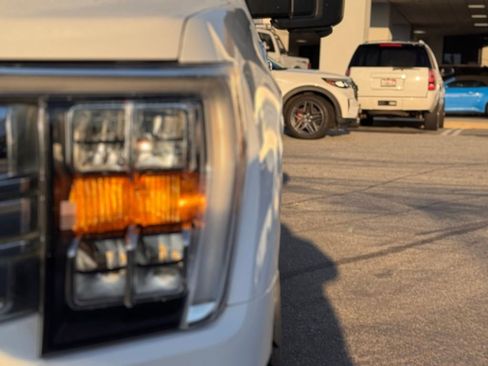 Used 2022 Ford F150 XLT w/ Equipment Group 302A High image 8