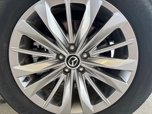 Used 2024 MAZDA CX-90 3.3 Turbo w/ Preferred Package AWD/4WD image 5