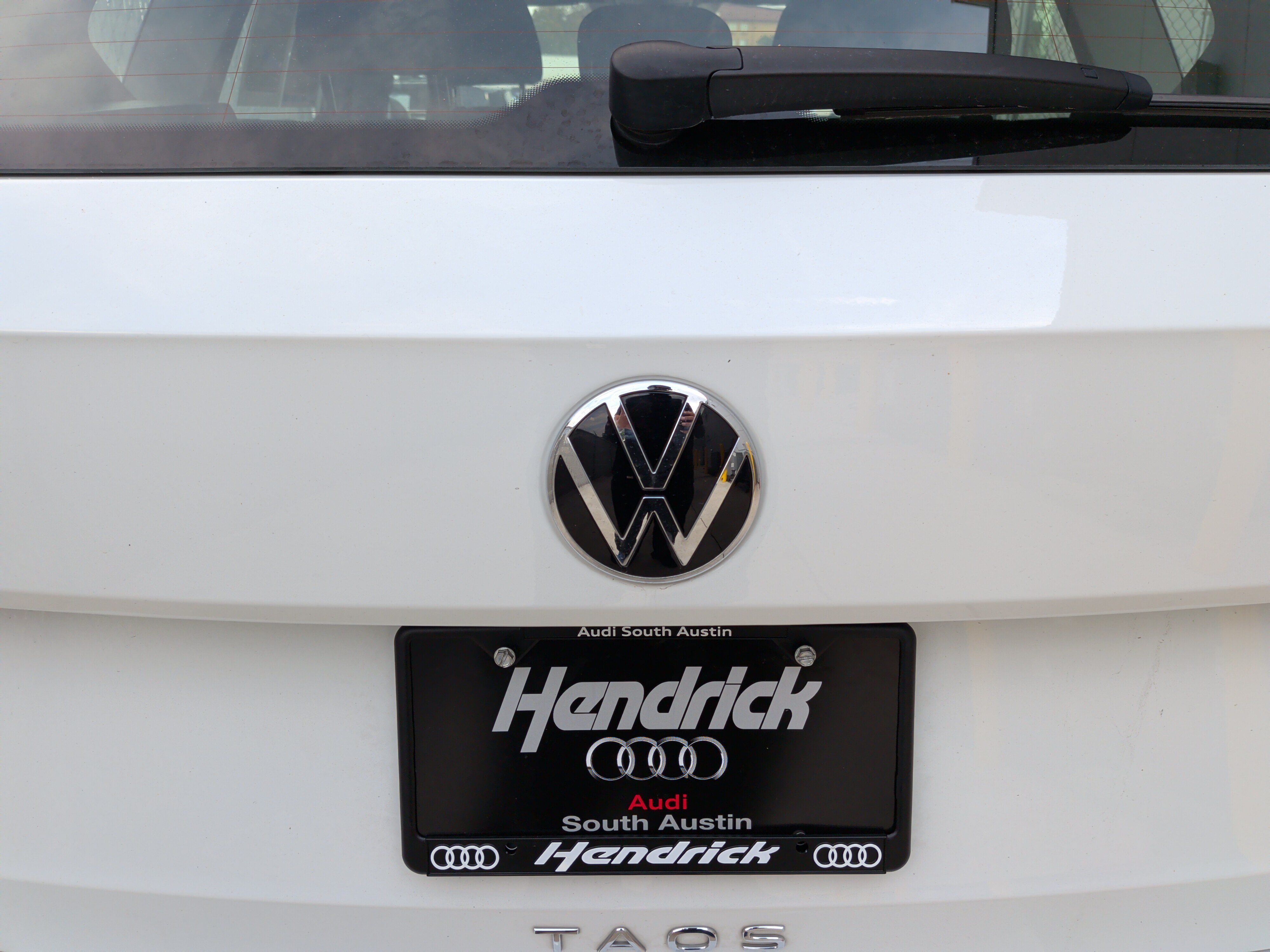 Used 2024 Volkswagen Taos S FWD image 37