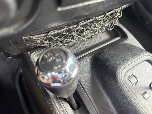 Used 2011 Jeep Wrangler Unlimited Sport image 19