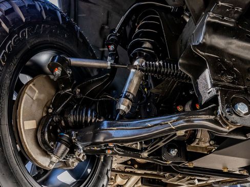 Used 2023 GMC Sierra 1500 AT4 w/ AT4 Premium Package image 14